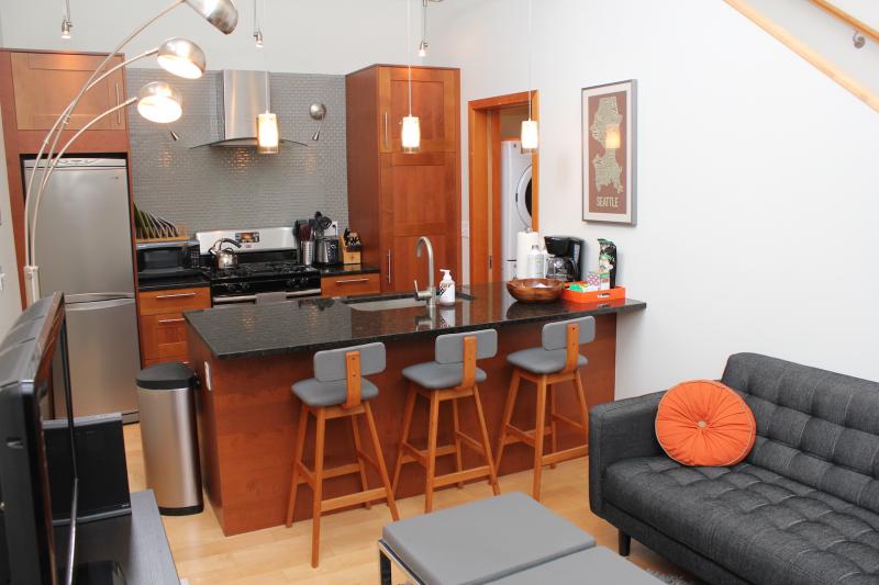 Seattle Furnished Suites